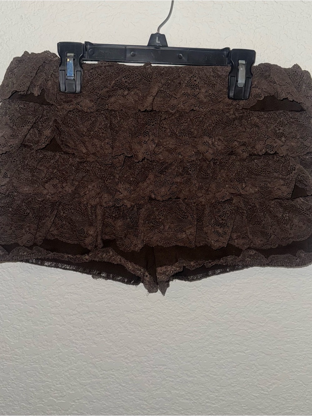 Lace Ruffle micro shorts chocolate brown